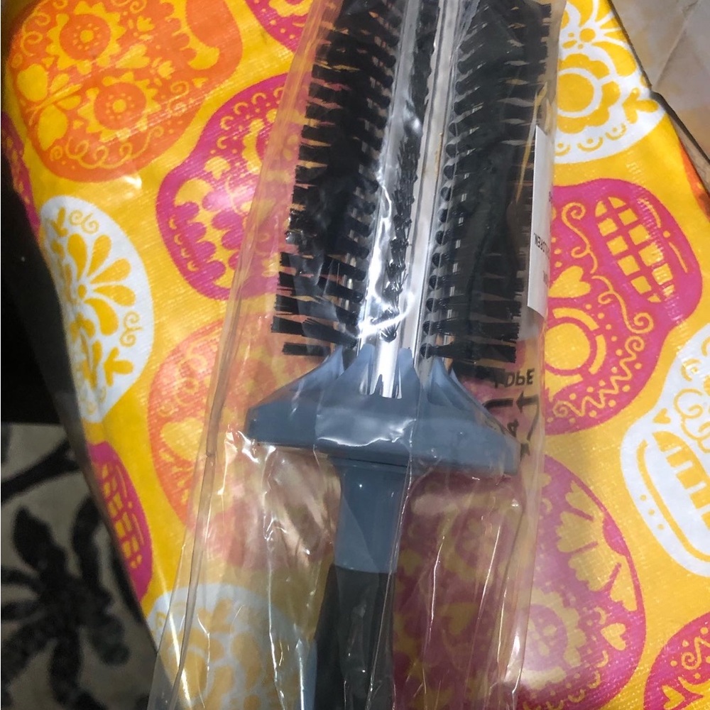 Hair brush
